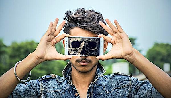 (Image by Meinawarahoon from Pixabay)