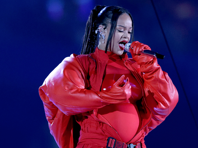 https://media.breitbart.com/media/2023/02/RihannaBabyBump.jpg